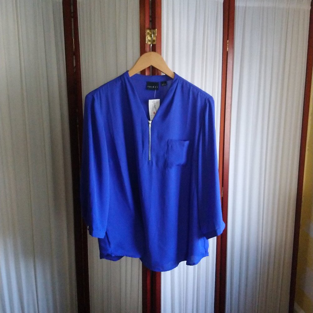 NWT Tribal Zip Front 3/4 Sleeve Blouse, Size L